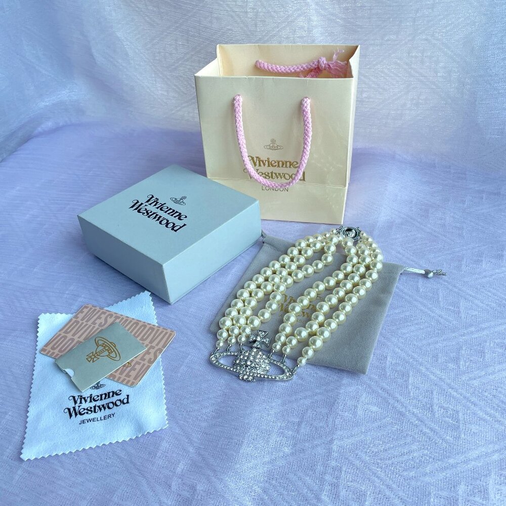 Women's Vivienne Westwood Triple Layered Silver Necklace